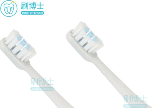 電動牙刷如何選擇？買電動牙刷主要看刷頭，學會看刷頭的三大技巧