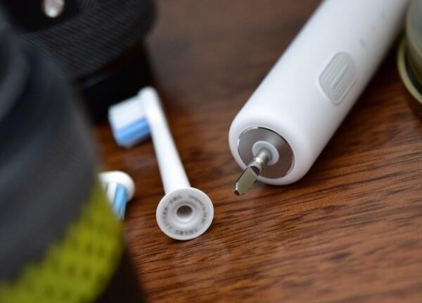 小米牙刷電動牙刷怎么使用？小米電動牙刷的使用指南