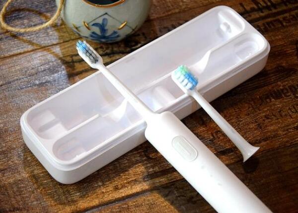 電動牙刷沒開封放久了電池會壞嗎？電動牙刷使用注意事項解析
